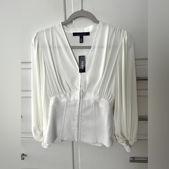 🆕 White House Black Market corset top in ecru size 2 - Picture 6 of 13